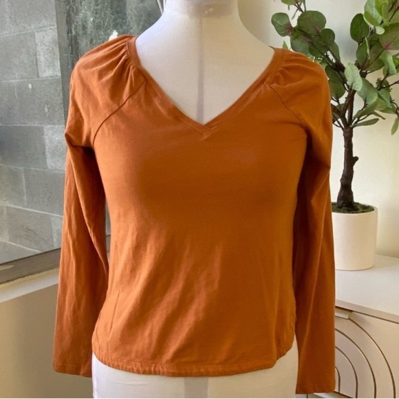 7 Piece Basics Bundle Soft Neutrals Elevated Essentials Longsleeves, XS / S Mix - Picture 2 of 16